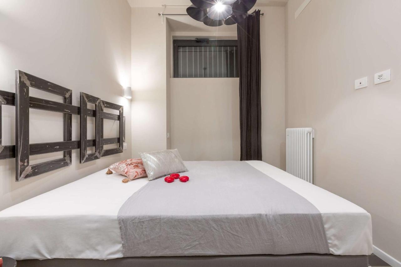 Mou43 -Loreto-Duomo- Urban House - Luxury Милан Экстерьер фото